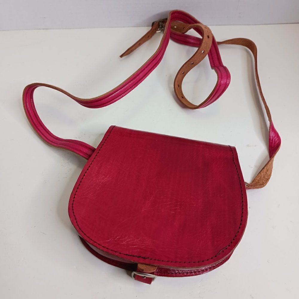 Vintage Women's Boho Hand-Tooled Crossbody Bag - Picture 3 of 10